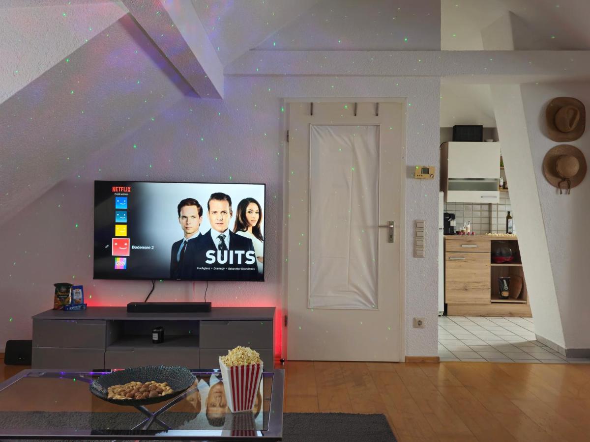 Sauna - Massage -Bodensee-Cinema Feeling- Home Sharing - Parking - Kueche Radolfzell am Bodensee Exterior photo