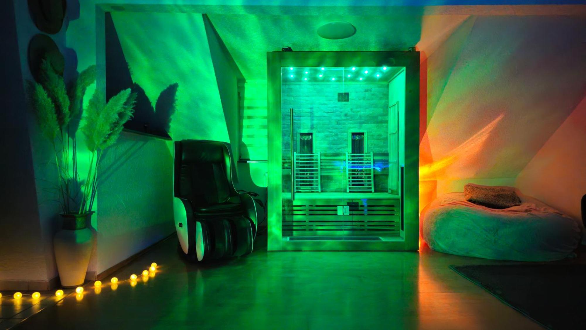 Sauna - Massage -Bodensee-Cinema Feeling- Home Sharing - Parking - Kueche Radolfzell am Bodensee Exterior photo